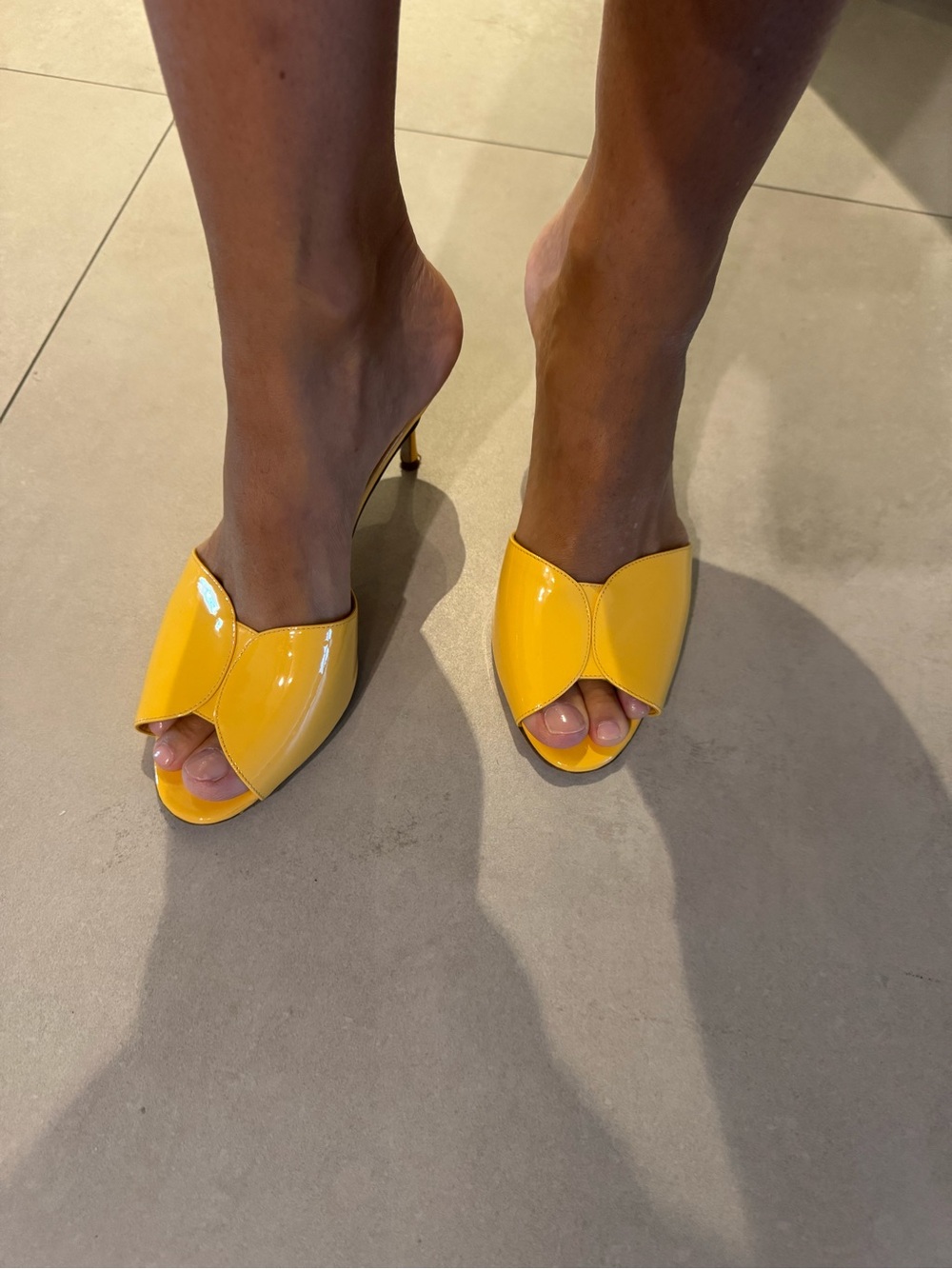 Manolo Blahnik Yellow Patent Leather Slide Mules - Picture 2 of 9